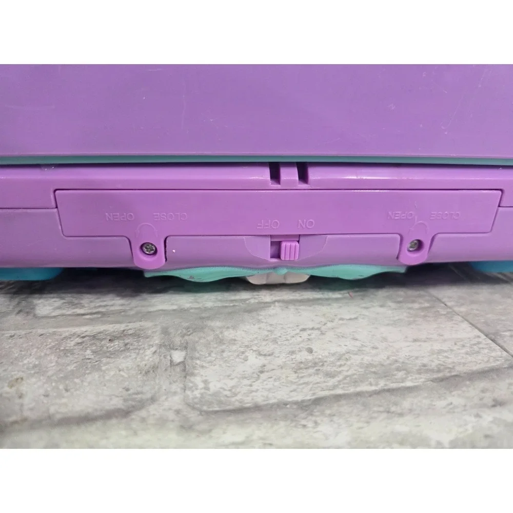 Disney Little Mermaid Princess Ariel Music Lights Portable Vanity‎ VIDEO Comb